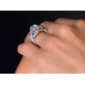 Inel cocktail Art Deco din aur alb 18 k decorat cu diamante naturale 2.07 CT | Franța cca 1945