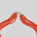 Colier Egyptian Revival  multistrand de coral roșu natural cu diamante naturale în montură în aur 18k | cca. 1970