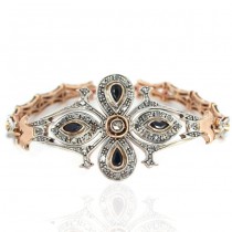 Brățară Art Deco abundent decorată cu diamante, safire și rubine | manufactură în aur roz și argint | cca.1920